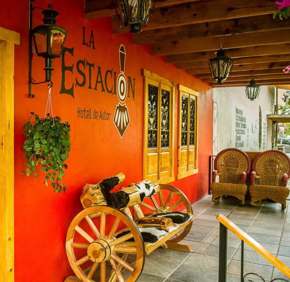 Hotel La Estacion Creel Esterno foto