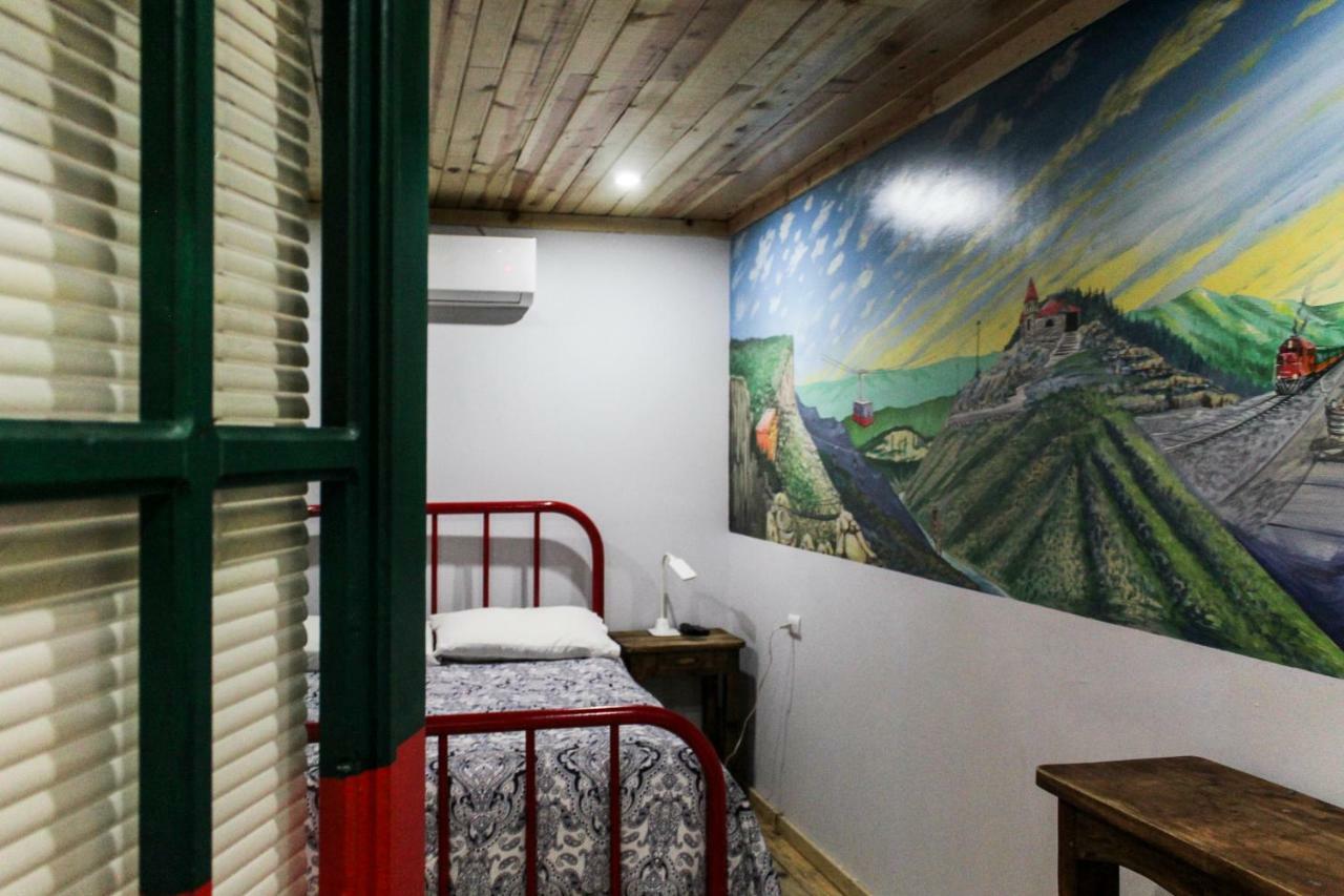 Hotel La Estacion Creel Esterno foto